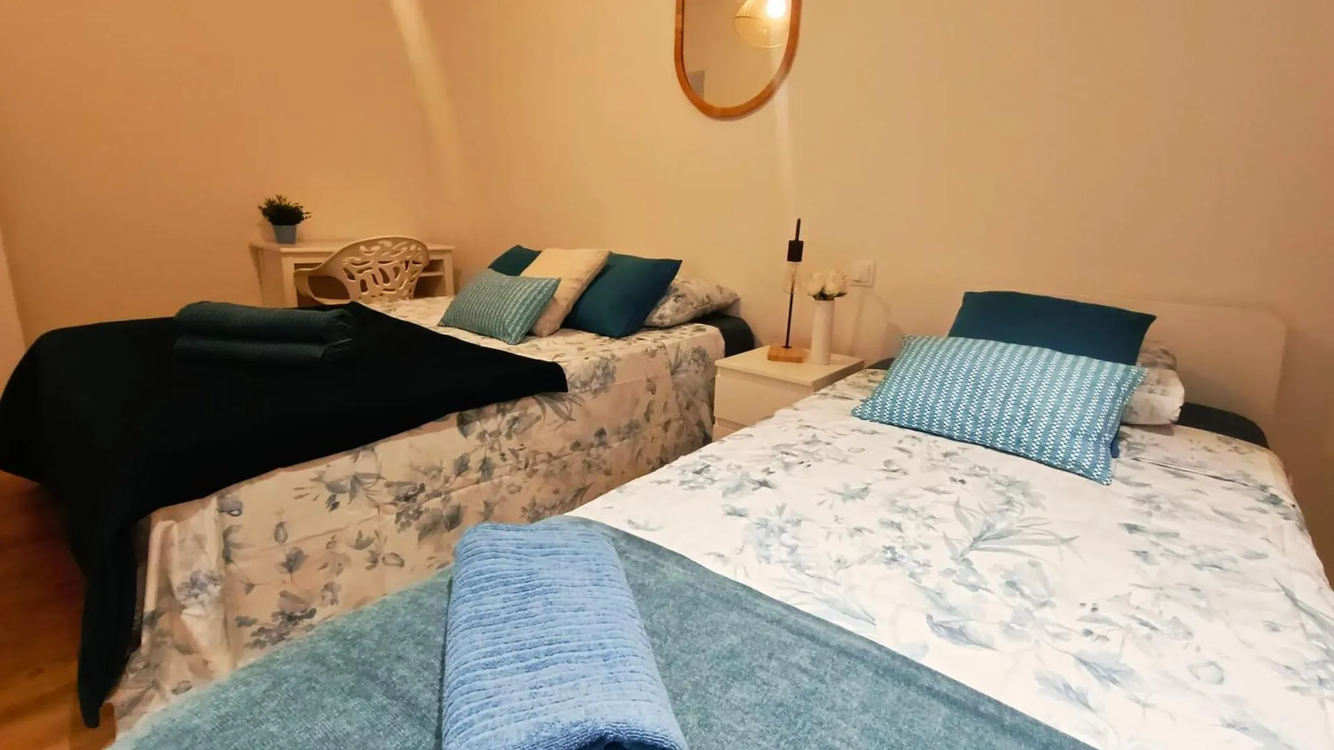 Oasis Barcelona Rooms - Gothic Quarter 0*,  Spanyolország