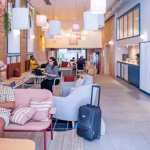 Hostel Latroupe Poblenou, Barselona