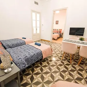 Hostal Private Next Liceu, Barcelona
