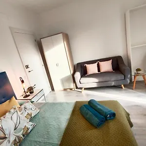 Private In Heart Of Hostel